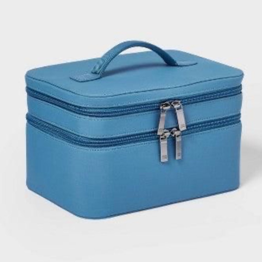 Signature Toiletry Blue Cosmetic & Jewelry Train Case - Women's Makeup Organizer